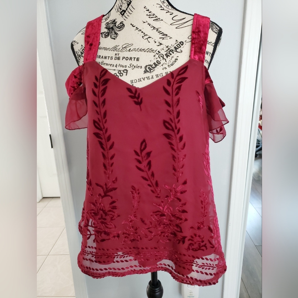 Francescas Cold Shoulder Blouse
